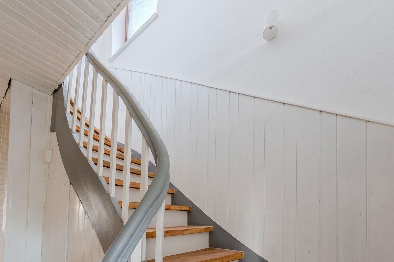 Pronájem domu 117 m², pozemek 683 m², Dahlemer Weg 112, Berlin, Berlín Pronájem domu 117 m², pozemek 683 m², Dahlemer Weg 112, Berlin, Berlín