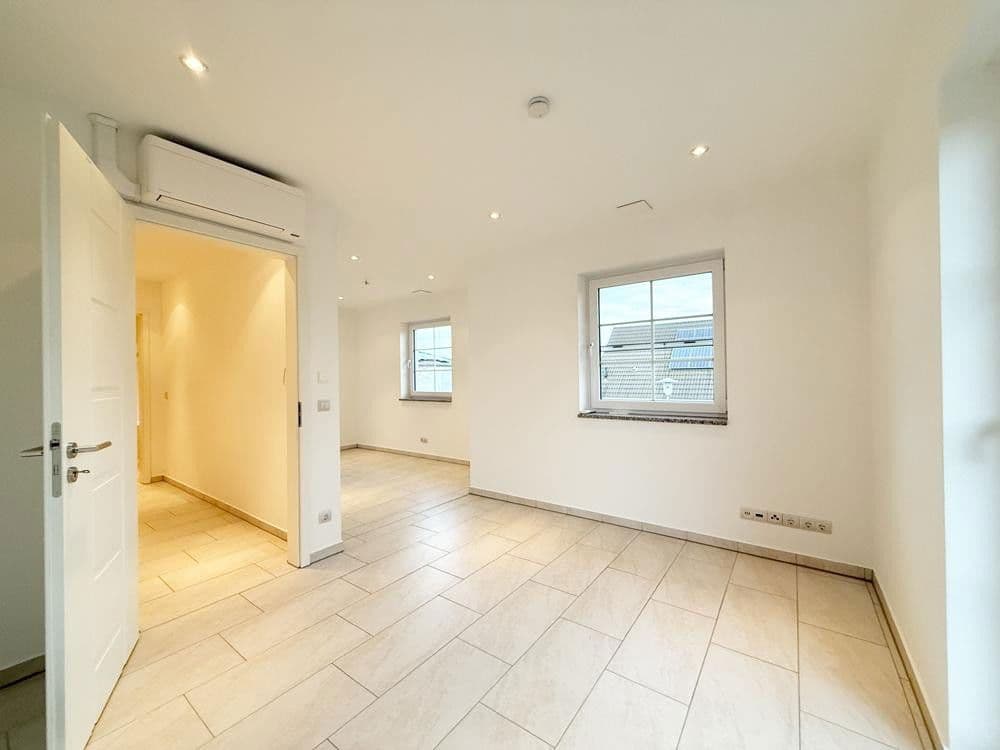 Prodej domu 171 m², pozemek 1.264 m², Teltow, Braniborsko Prodej domu 171 m², pozemek 1.264 m², Teltow, Braniborsko