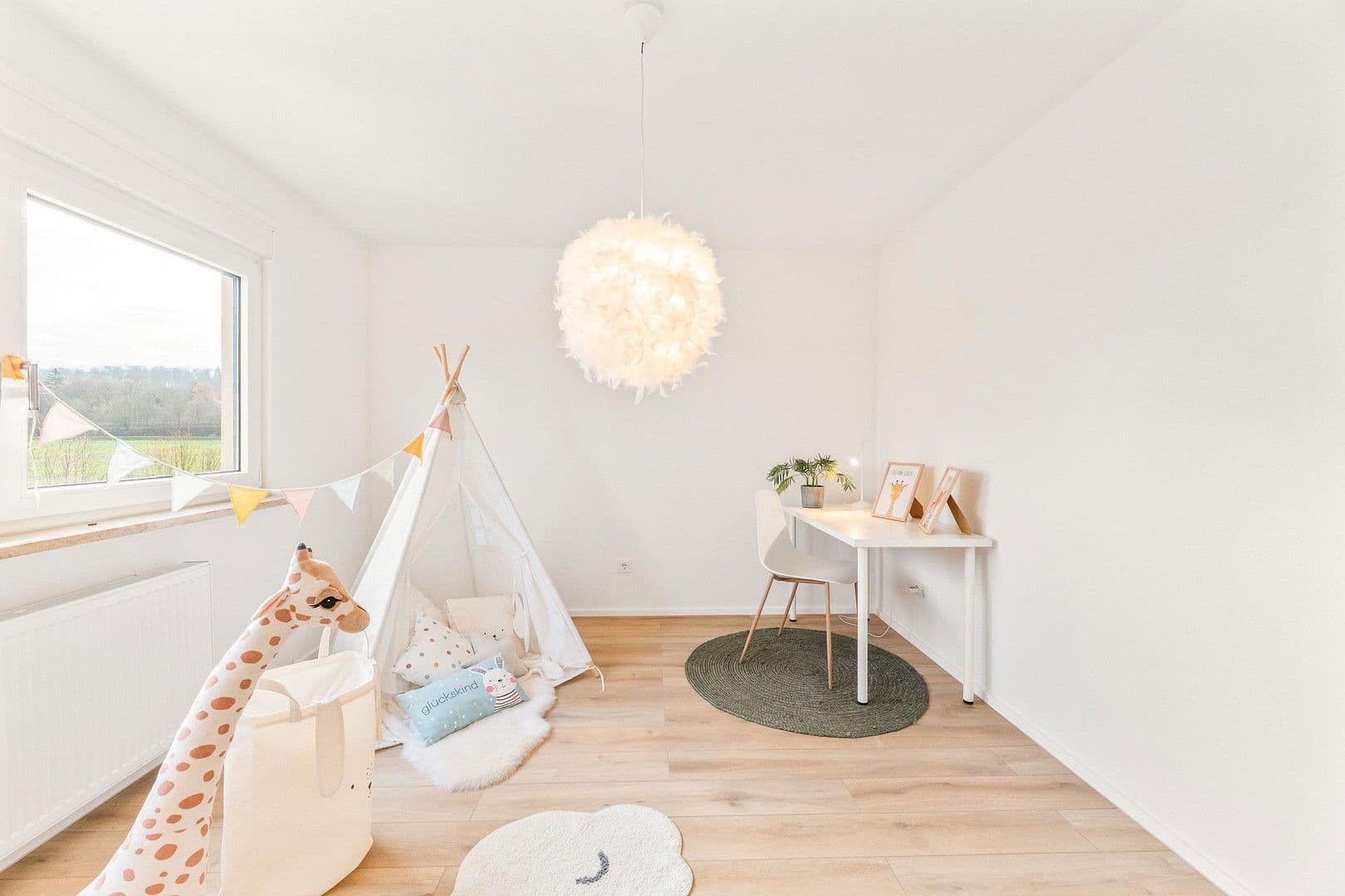 Prodej bytu 3+1 78 m², Stuttgart, Bádensko-Württembersko Prodej bytu 3+1 78 m², Stuttgart, Bádensko-Württembersko