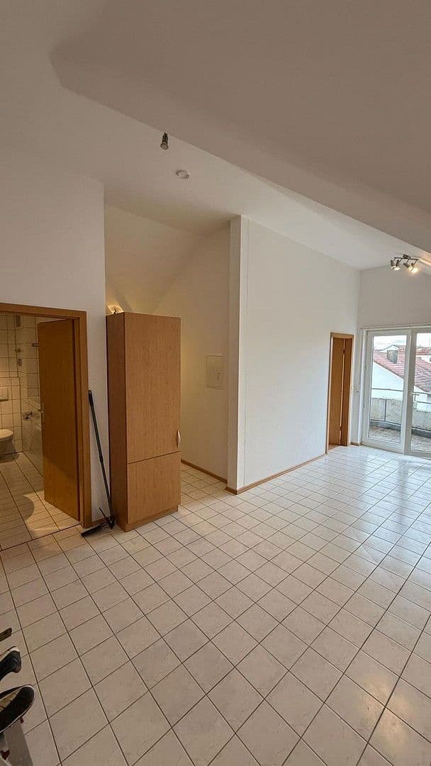 Pronájem bytu 2+1 50 m², Neuhausen, Bádensko-Württembersko Pronájem bytu 2+1 50 m², Neuhausen, Bádensko-Württembersko