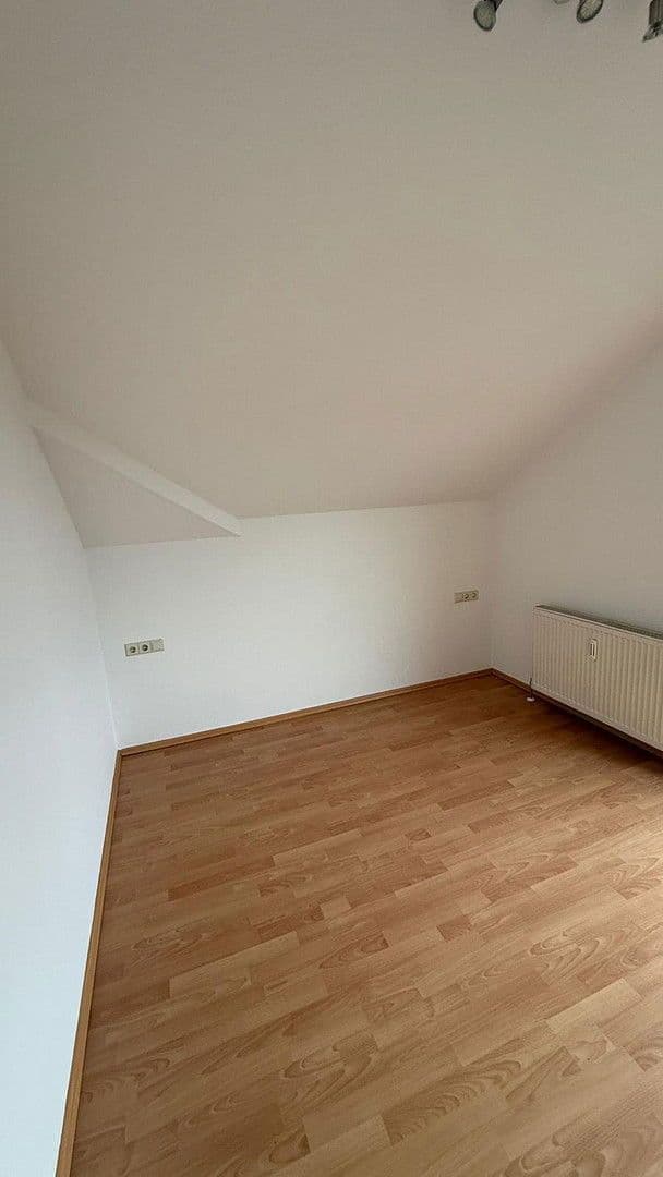 Pronájem bytu 2+1 50 m², Neuhausen, Bádensko-Württembersko Pronájem bytu 2+1 50 m², Neuhausen, Bádensko-Württembersko