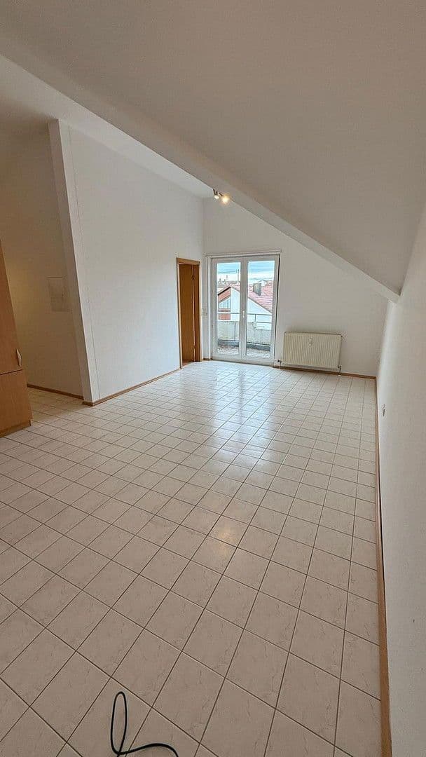 Pronájem bytu 2+1 50 m², Neuhausen, Bádensko-Württembersko Pronájem bytu 2+1 50 m², Neuhausen, Bádensko-Württembersko