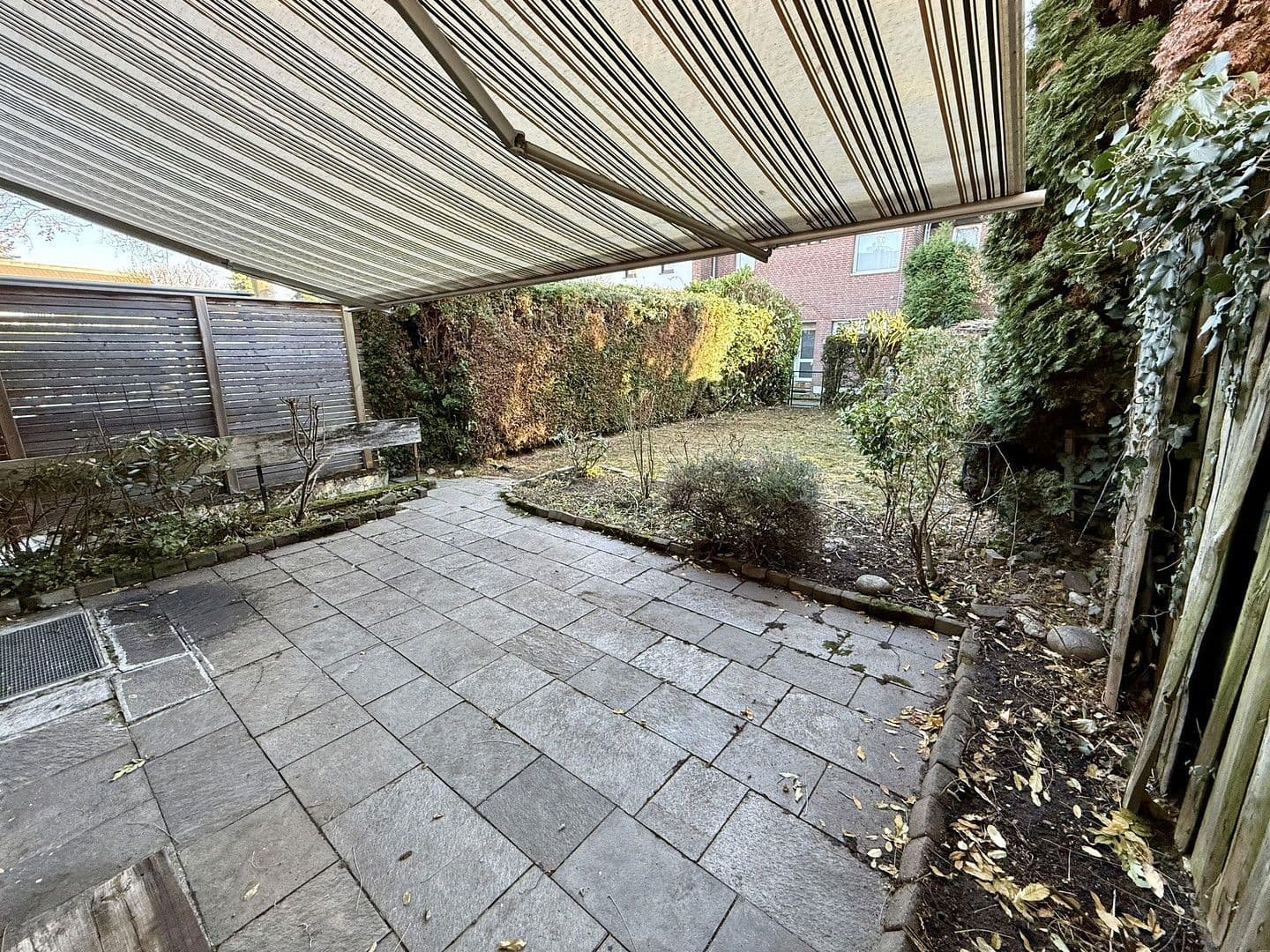 Prodej domu 102 m², pozemek 191 m², Wesel, Severní Porýní-Vestfálsko Prodej domu 102 m², pozemek 191 m², Wesel, Severní Porýní-Vestfálsko