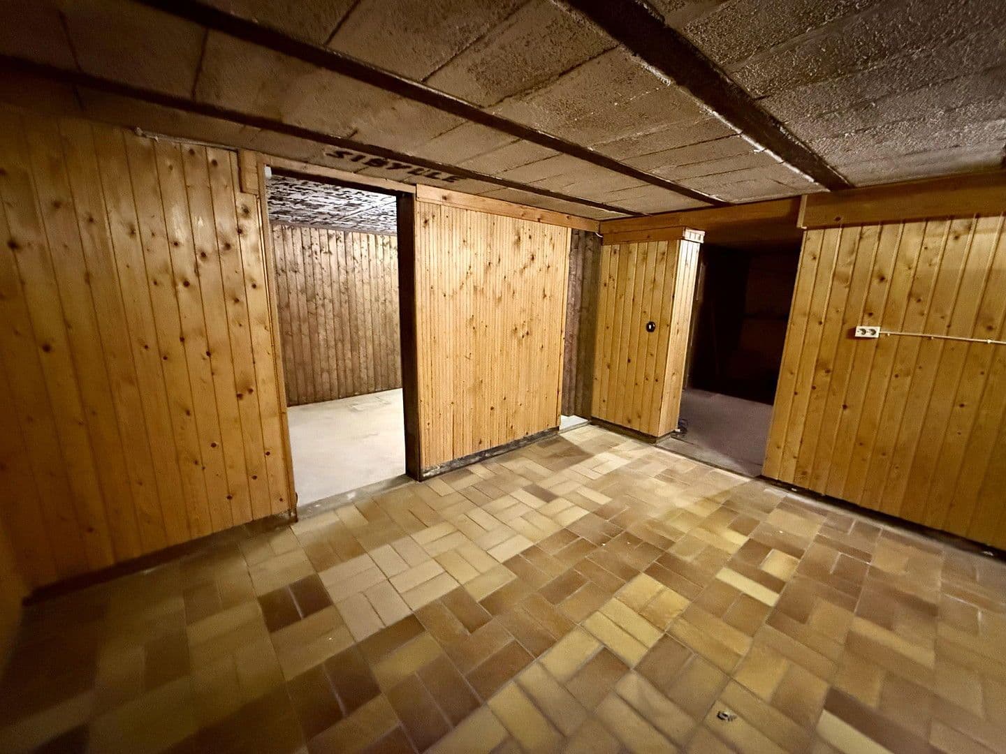 Prodej domu 102 m², pozemek 191 m², Wesel, Severní Porýní-Vestfálsko Prodej domu 102 m², pozemek 191 m², Wesel, Severní Porýní-Vestfálsko