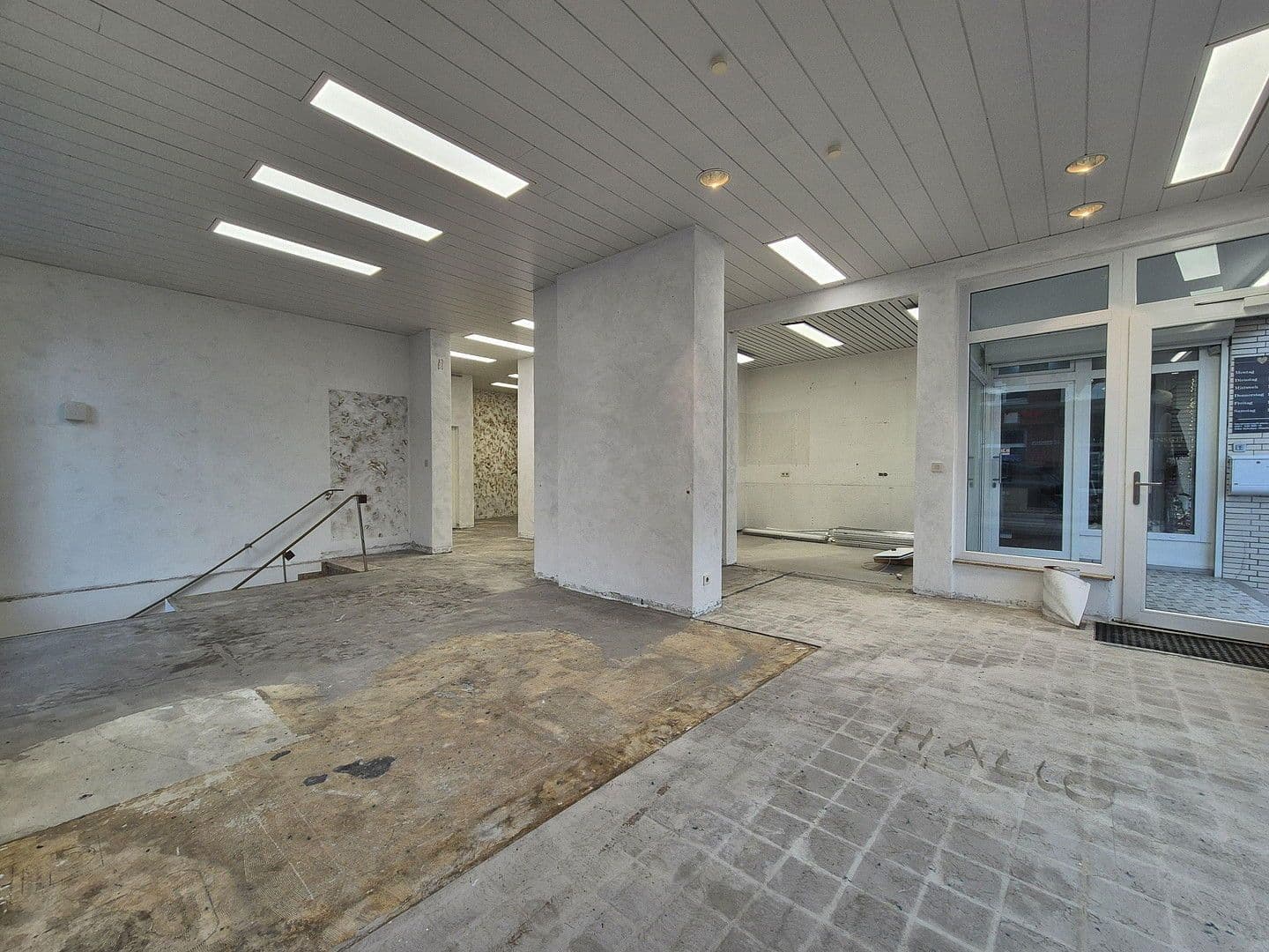 Pronájem nebytového prostoru 126 m², Bahnhofstr. 2, Bad Schwartau, Šlesvicko-Holštýnsko Pronájem nebytového prostoru 126 m², Bahnhofstr. 2, Bad Schwartau, Šlesvicko-Holštýnsko