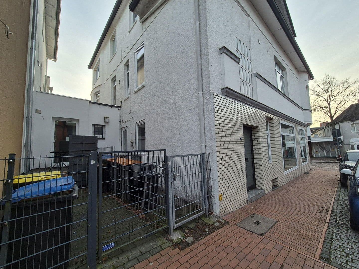 Pronájem nebytového prostoru 126 m², Bahnhofstr. 2, Bad Schwartau, Šlesvicko-Holštýnsko Pronájem nebytového prostoru 126 m², Bahnhofstr. 2, Bad Schwartau, Šlesvicko-Holštýnsko