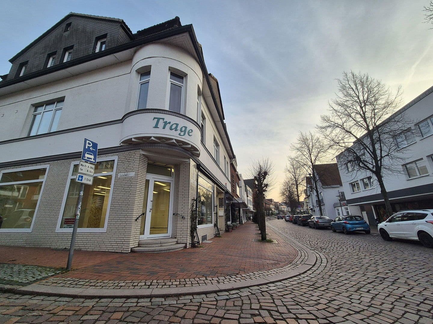 Pronájem nebytového prostoru 126 m², Bahnhofstr. 2, Bad Schwartau, Šlesvicko-Holštýnsko Pronájem nebytového prostoru 126 m², Bahnhofstr. 2, Bad Schwartau, Šlesvicko-Holštýnsko