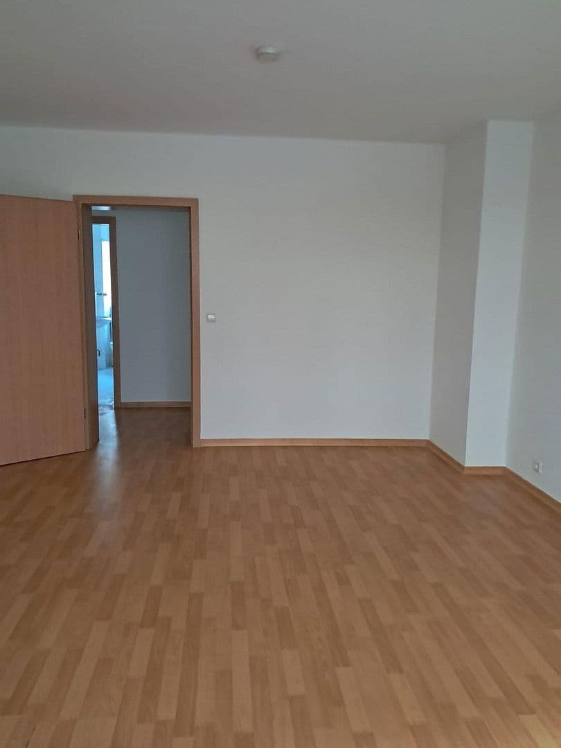 Pronájem bytu 1+1 39 m², Eichelsheimer Strasse 27, Mannheim, Bádensko-Württembersko Pronájem bytu 1+1 39 m², Eichelsheimer Strasse 27, Mannheim, Bádensko-Württembersko