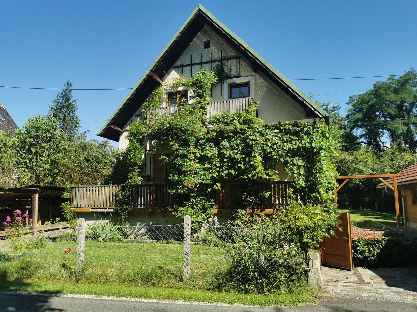 Pronájem domu 110 m², pozemek 700 m², Styriasiedlung 2, Lambach, Horní Rakousko Pronájem domu 110 m², pozemek 700 m², Styriasiedlung 2, Lambach, Horní Rakousko