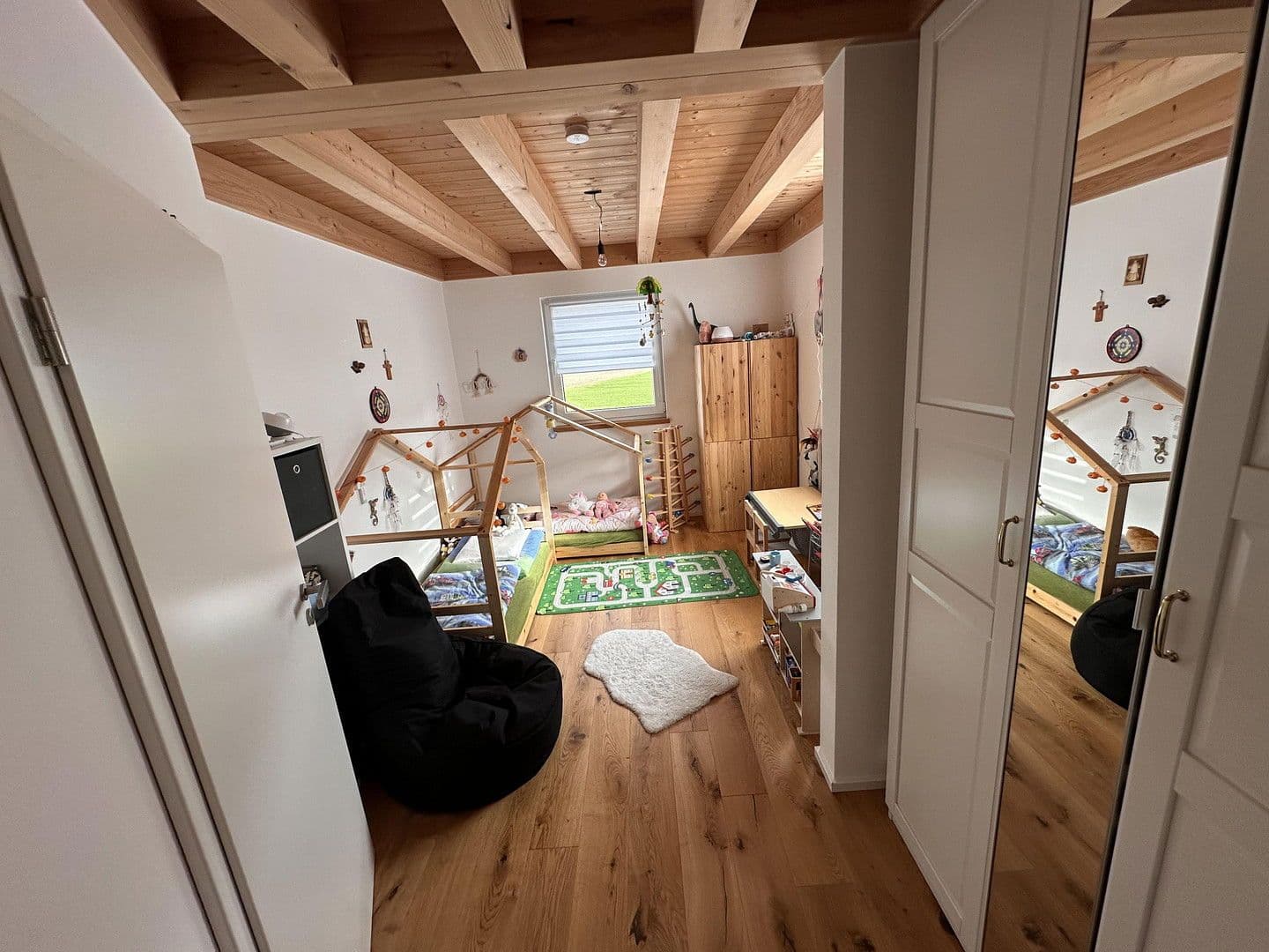 Prodej domu 135 m², pozemek 282 m², Fuchsenweg 54, Irchenrieth, Bavorsko Prodej domu 135 m², pozemek 282 m², Fuchsenweg 54, Irchenrieth, Bavorsko