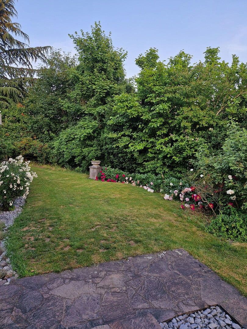 Prodej domu 221 m², pozemek 1.712 m², Schwäbisch Gmünd, Bádensko-Württembersko Prodej domu 221 m², pozemek 1.712 m², Schwäbisch Gmünd, Bádensko-Württembersko