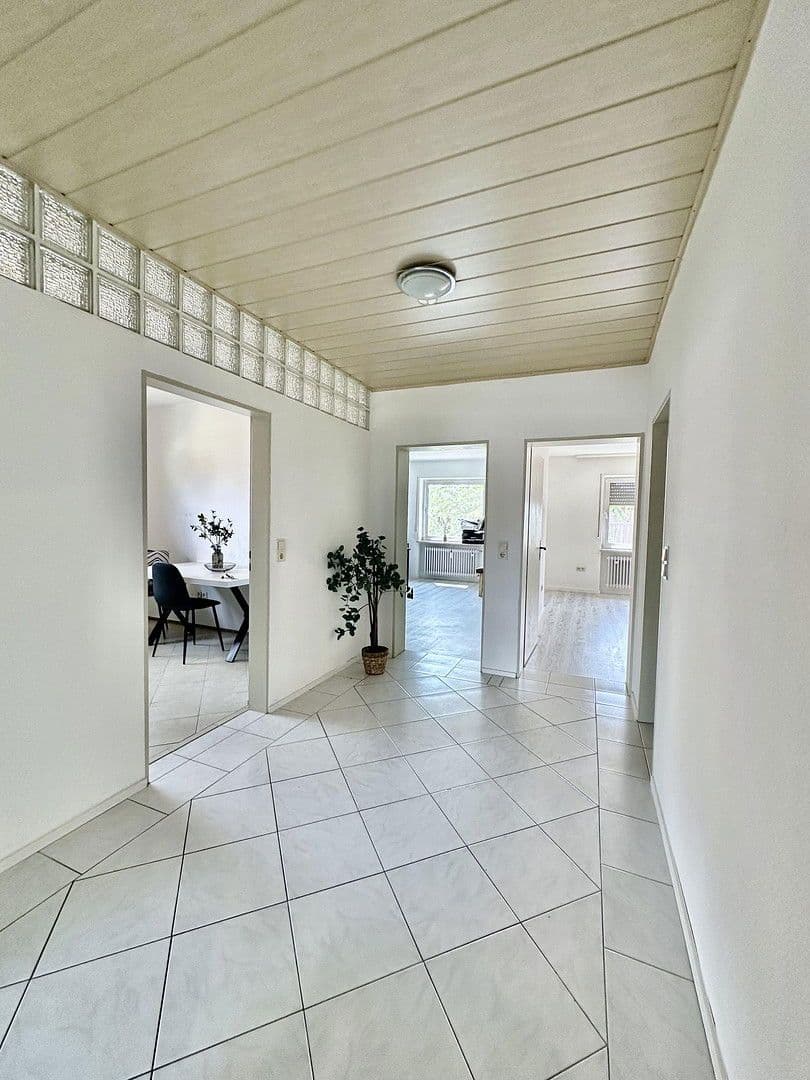 Prodej bytu 3+1 102 m², Teublitz, Bavorsko Prodej bytu 3+1 102 m², Teublitz, Bavorsko