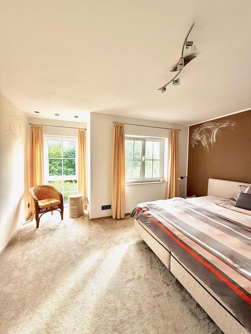 Prodej domu 190 m², pozemek 804 m², Buchholz in der Nordheide, Dolní Sasko Prodej domu 190 m², pozemek 804 m², Buchholz in der Nordheide, Dolní Sasko