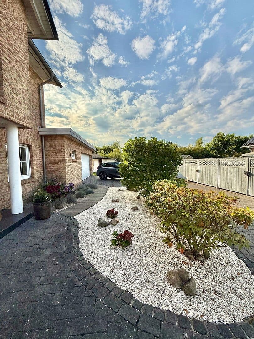 Prodej domu 190 m², pozemek 804 m², Buchholz in der Nordheide, Dolní Sasko Prodej domu 190 m², pozemek 804 m², Buchholz in der Nordheide, Dolní Sasko