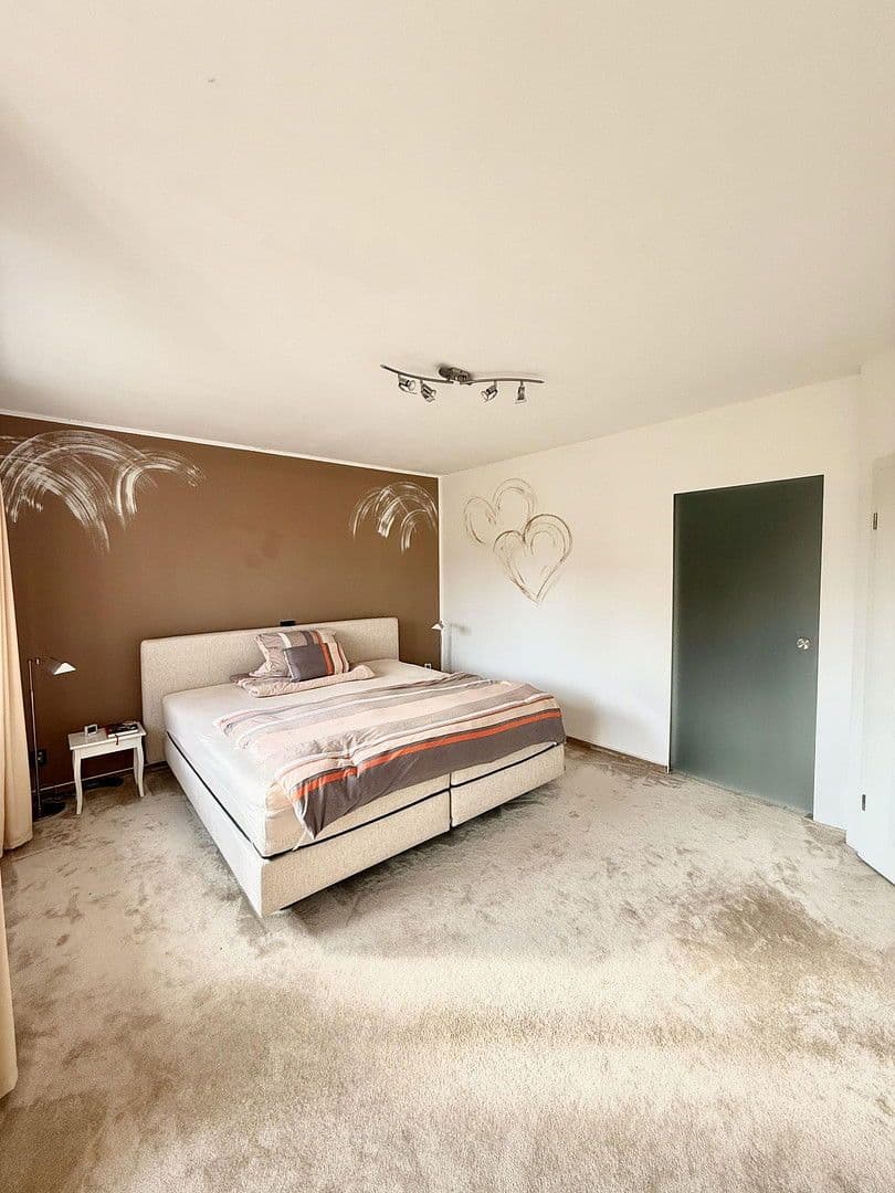 Prodej domu 190 m², pozemek 804 m², Buchholz in der Nordheide, Dolní Sasko Prodej domu 190 m², pozemek 804 m², Buchholz in der Nordheide, Dolní Sasko