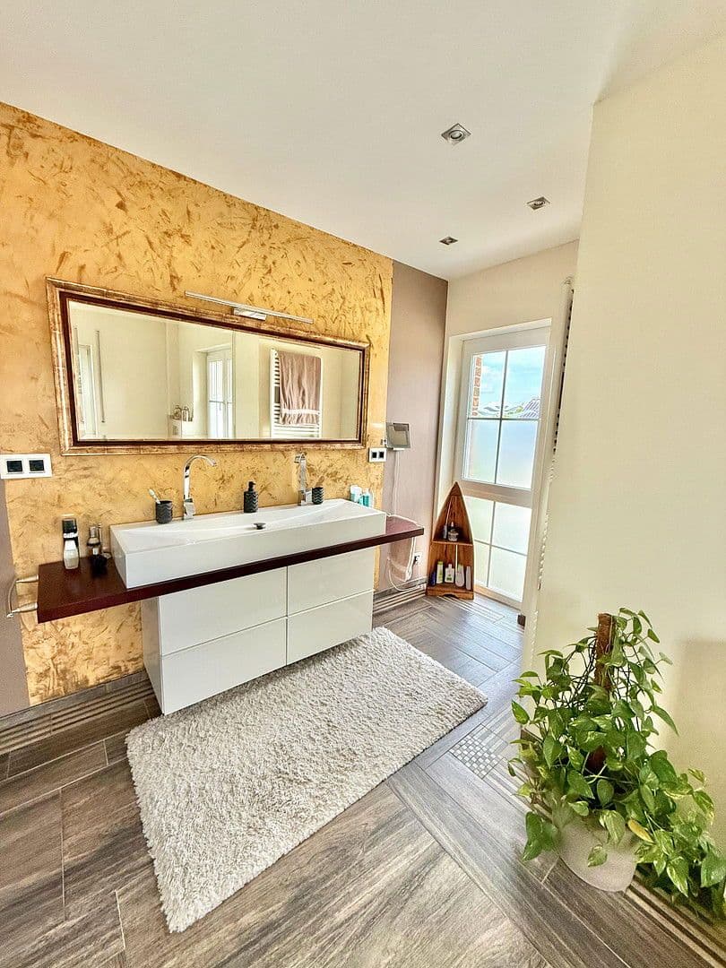 Prodej domu 190 m², pozemek 804 m², Buchholz in der Nordheide, Dolní Sasko Prodej domu 190 m², pozemek 804 m², Buchholz in der Nordheide, Dolní Sasko