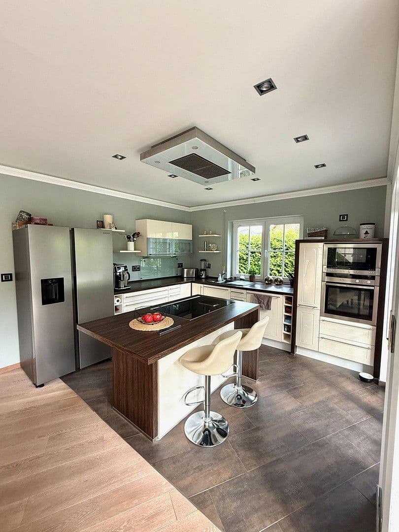 Prodej domu 190 m², pozemek 804 m², Buchholz in der Nordheide, Dolní Sasko Prodej domu 190 m², pozemek 804 m², Buchholz in der Nordheide, Dolní Sasko