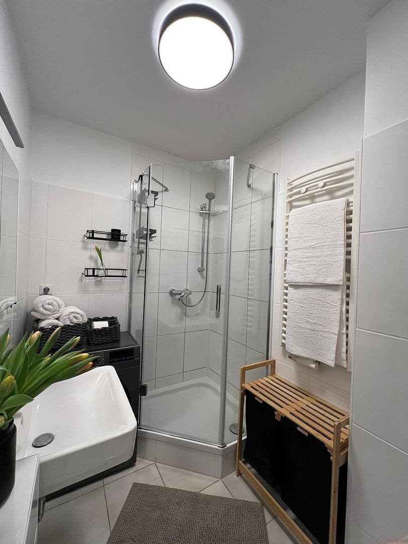 Pronájem bytu 3+1 70 m², Hamburg, Hamburg Pronájem bytu 3+1 70 m², Hamburg, Hamburg