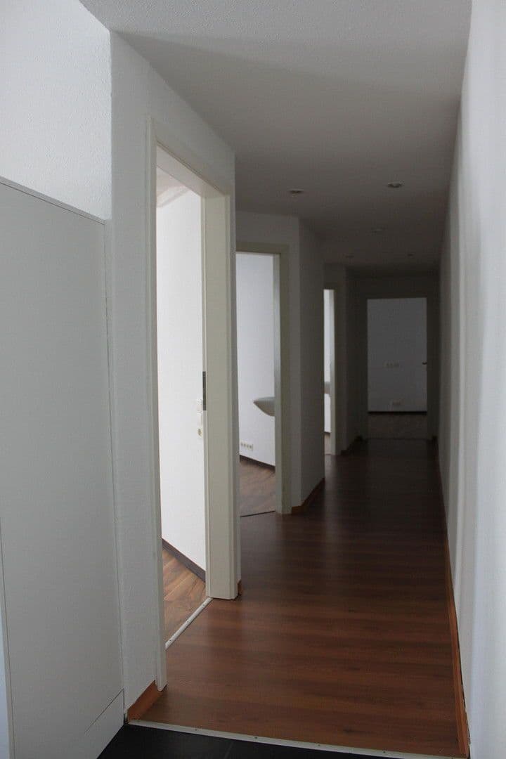 Pronájem bytu 5+1 115 m², Meißner Straße, 3, Wilsdruff, Sasko Pronájem bytu 5+1 115 m², Meißner Straße, 3, Wilsdruff, Sasko