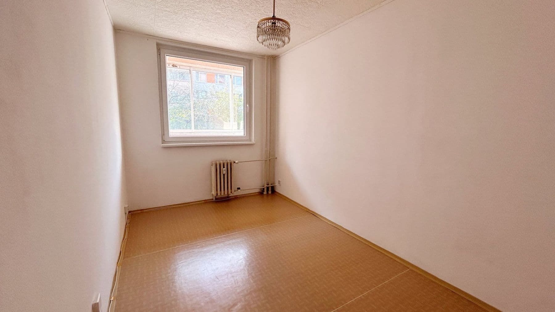 Pronájem bytu 2+kk 49 m², Poděbradova, Kladno, Středočeský kraj Pronájem bytu 2+kk 49 m², Poděbradova, Kladno, Středočeský kraj