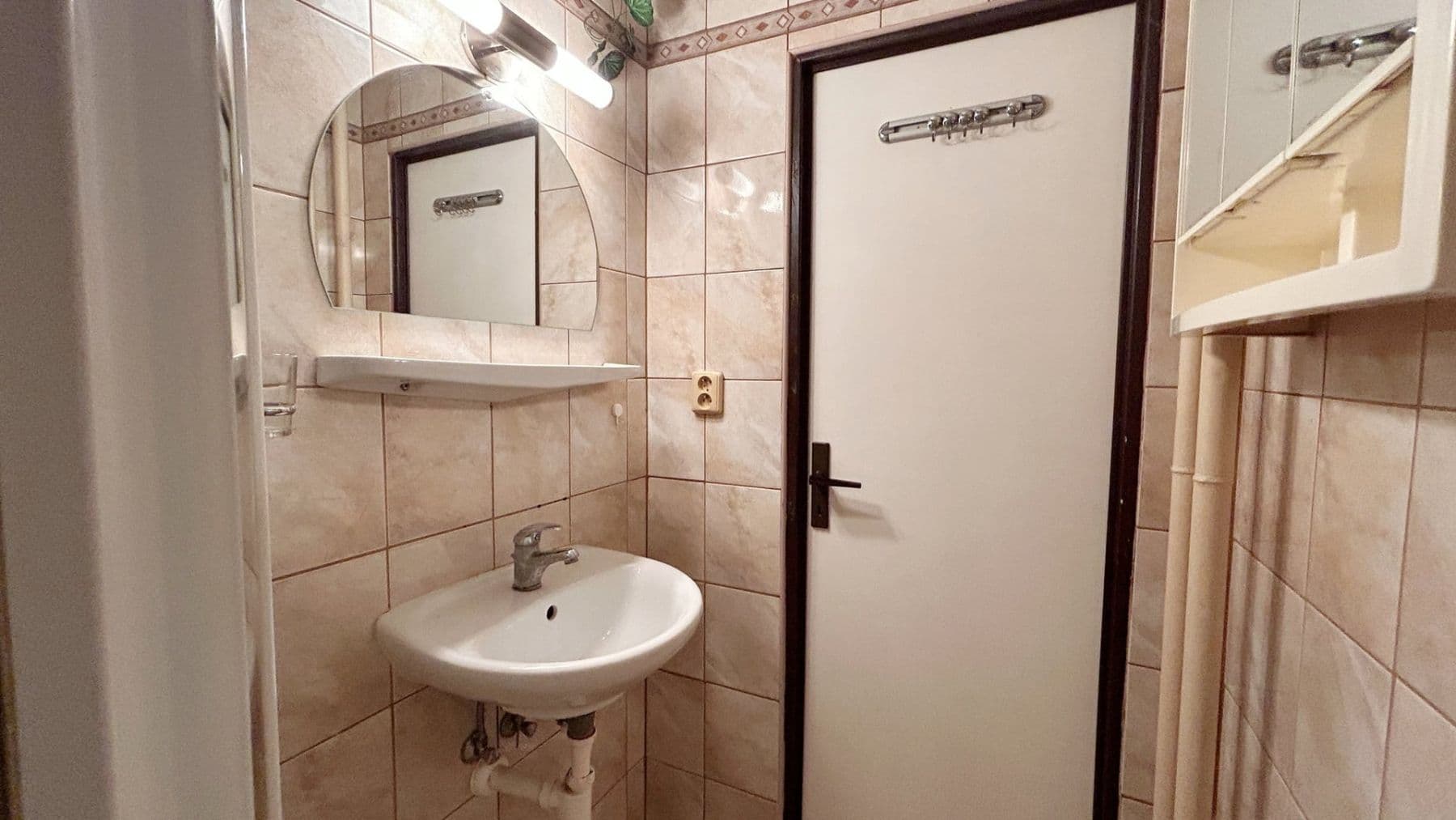 Pronájem bytu 2+kk 49 m², Poděbradova, Kladno, Středočeský kraj Pronájem bytu 2+kk 49 m², Poděbradova, Kladno, Středočeský kraj