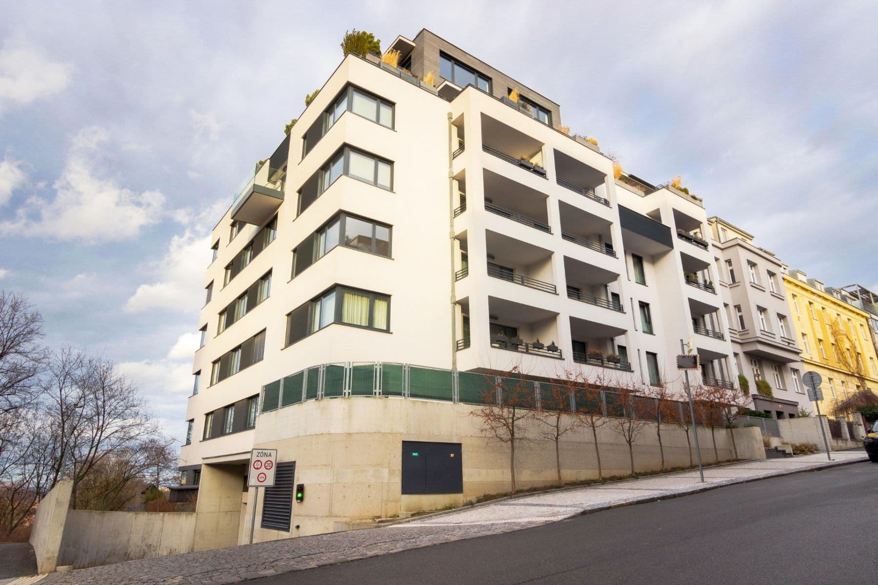 Pronájem bytu 2+kk 71 m², Nad Závěrkou, Praha, Praha Pronájem bytu 2+kk 71 m², Nad Závěrkou, Praha, Praha