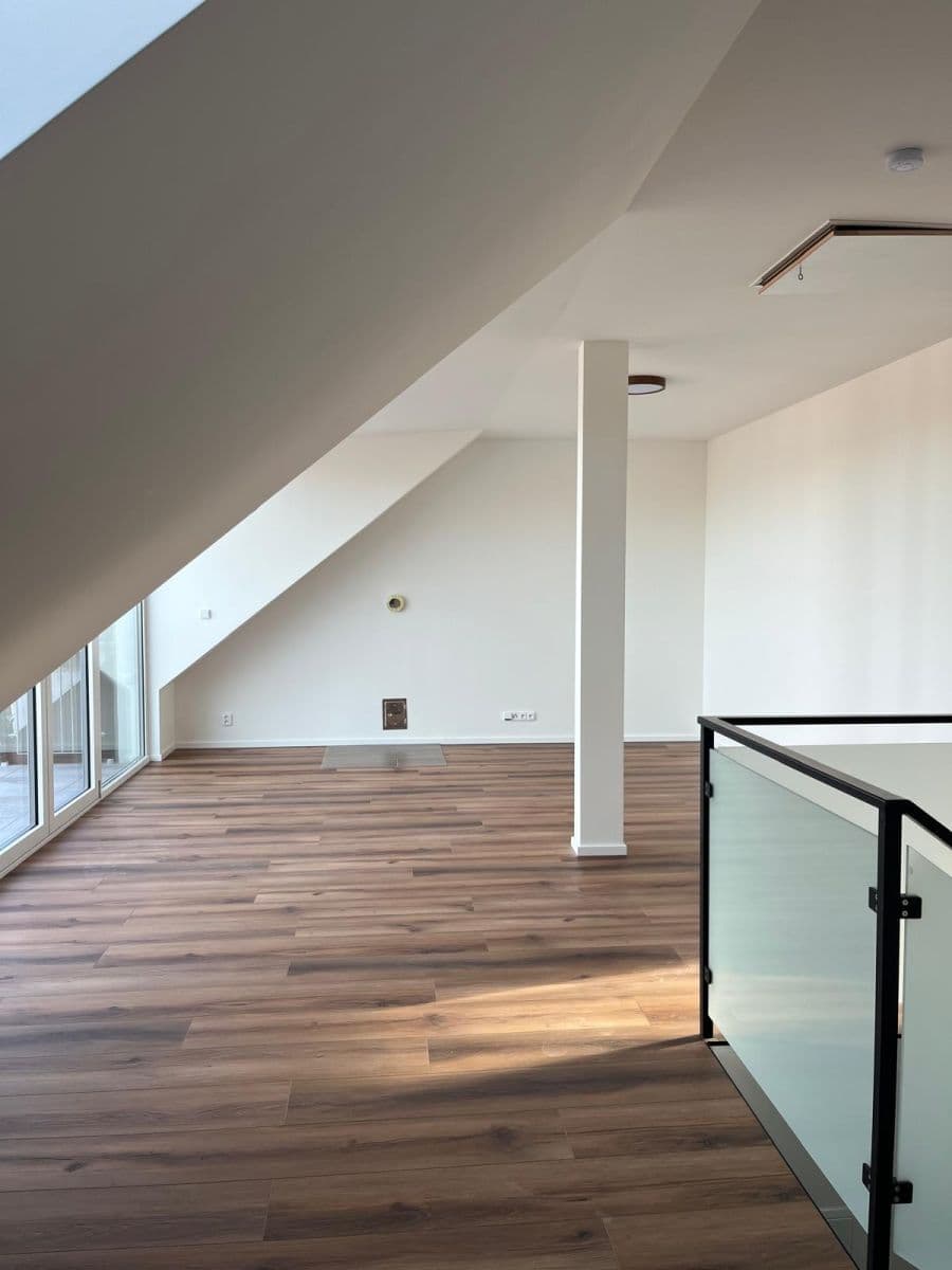 Pronájem bytu 3+kk 91 m², Šlikova, Praha, Praha Pronájem bytu 3+kk 91 m², Šlikova, Praha, Praha