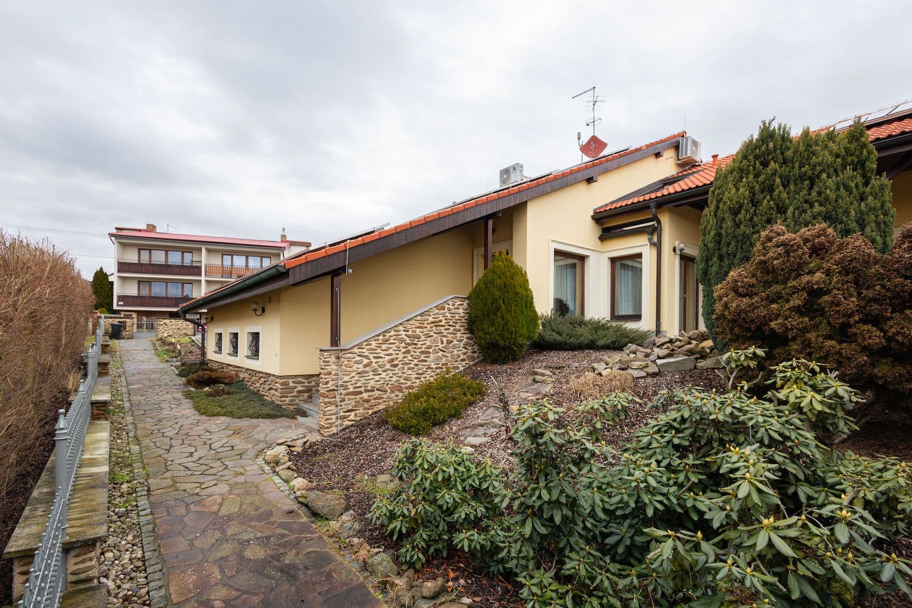 Prodej domu 565 m², pozemek 1.464 m², Na Slovanech, Zruč-Senec, Plzeňský kraj Prodej domu 565 m², pozemek 1.464 m², Na Slovanech, Zruč-Senec, Plzeňský kraj