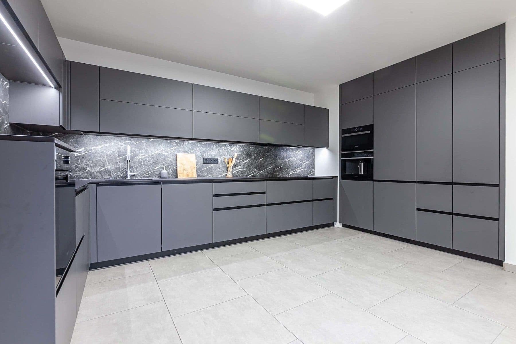 Prodej domu 565 m², pozemek 1.464 m², Na Slovanech, Zruč-Senec, Plzeňský kraj Prodej domu 565 m², pozemek 1.464 m², Na Slovanech, Zruč-Senec, Plzeňský kraj