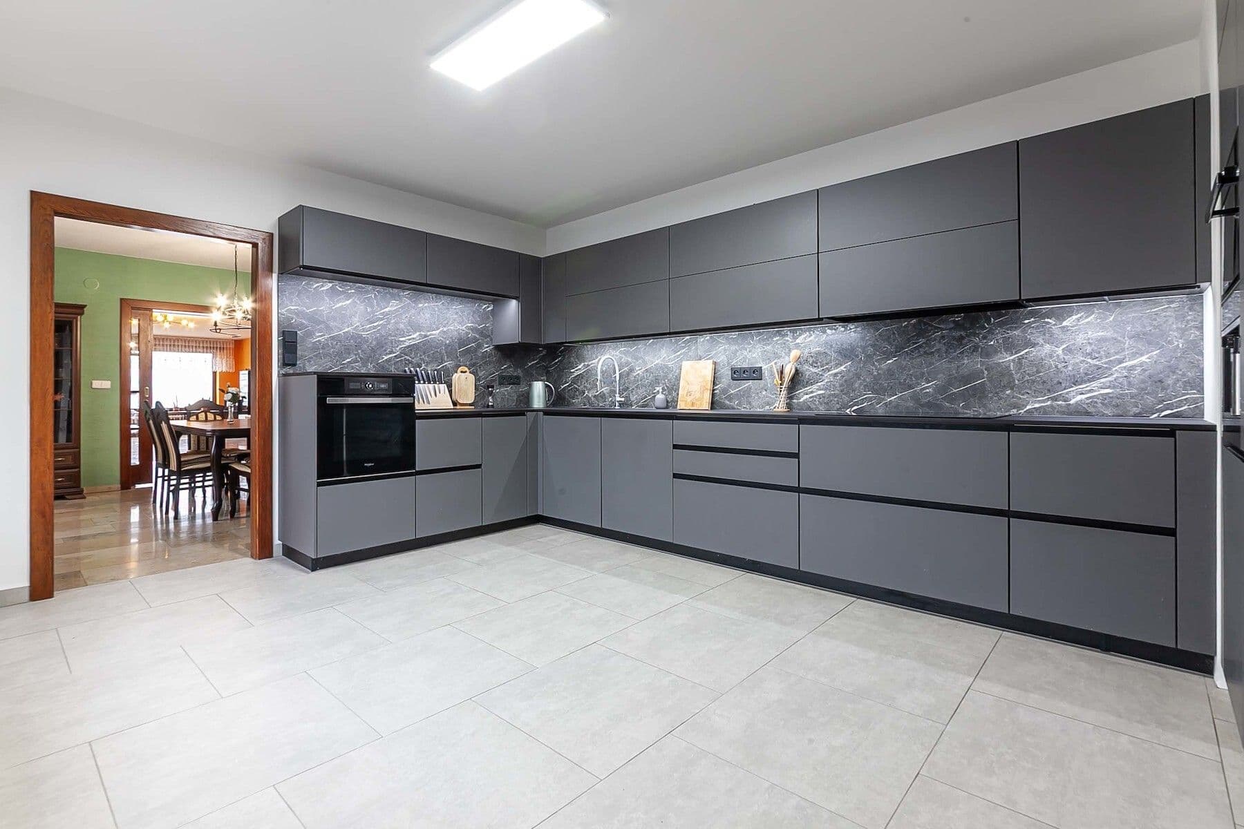 Prodej domu 565 m², pozemek 1.464 m², Na Slovanech, Zruč-Senec, Plzeňský kraj Prodej domu 565 m², pozemek 1.464 m², Na Slovanech, Zruč-Senec, Plzeňský kraj