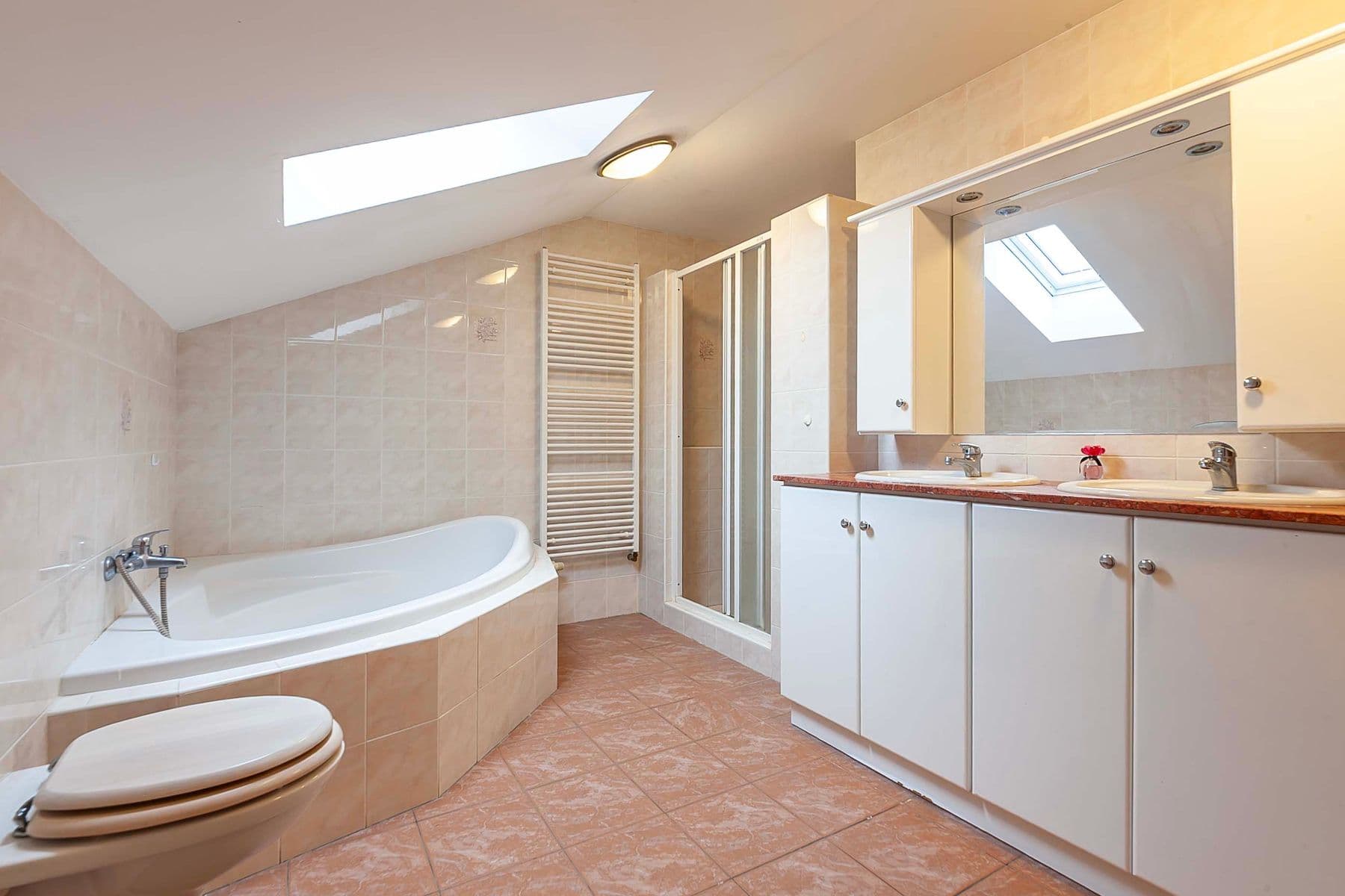 Prodej domu 565 m², pozemek 1.464 m², Na Slovanech, Zruč-Senec, Plzeňský kraj Prodej domu 565 m², pozemek 1.464 m², Na Slovanech, Zruč-Senec, Plzeňský kraj