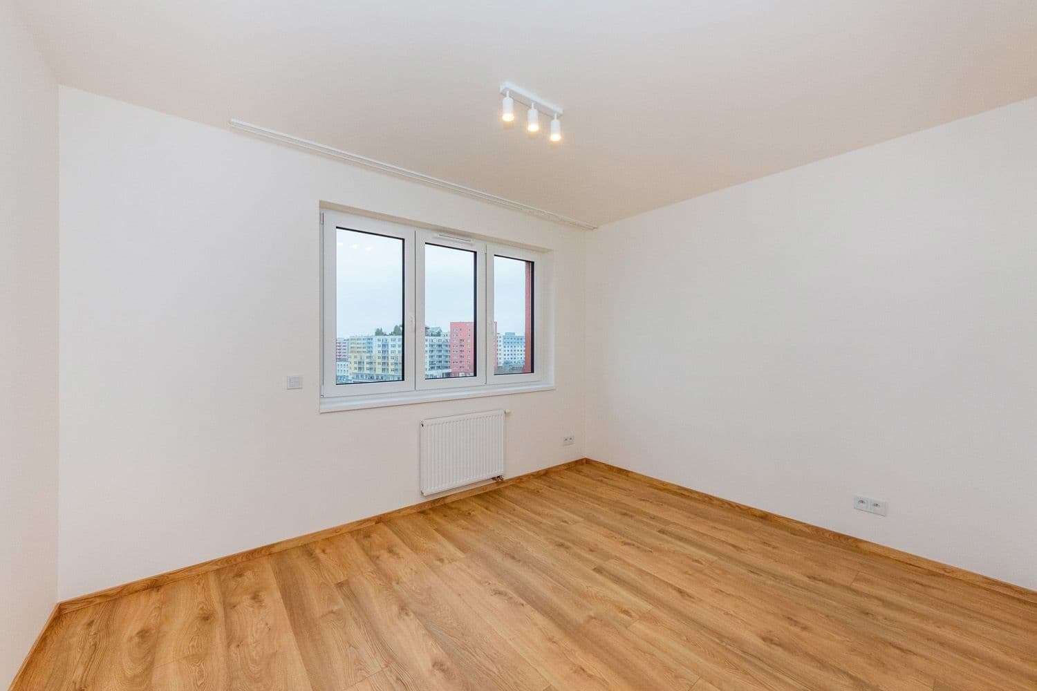 Pronájem bytu 3+kk 63 m², Miloše Havla, Praha, Praha Pronájem bytu 3+kk 63 m², Miloše Havla, Praha, Praha