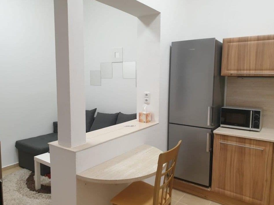 Pronájem bytu 2+kk 36 m², Charbulova, Brno, Jihomoravský kraj Pronájem bytu 2+kk 36 m², Charbulova, Brno, Jihomoravský kraj