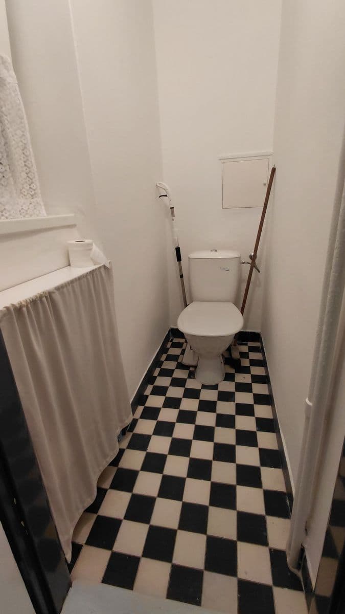 Pronájem bytu 2+1 64 m², Zámečnická, Trutnov, Královéhradecký kraj Pronájem bytu 2+1 64 m², Zámečnická, Trutnov, Královéhradecký kraj