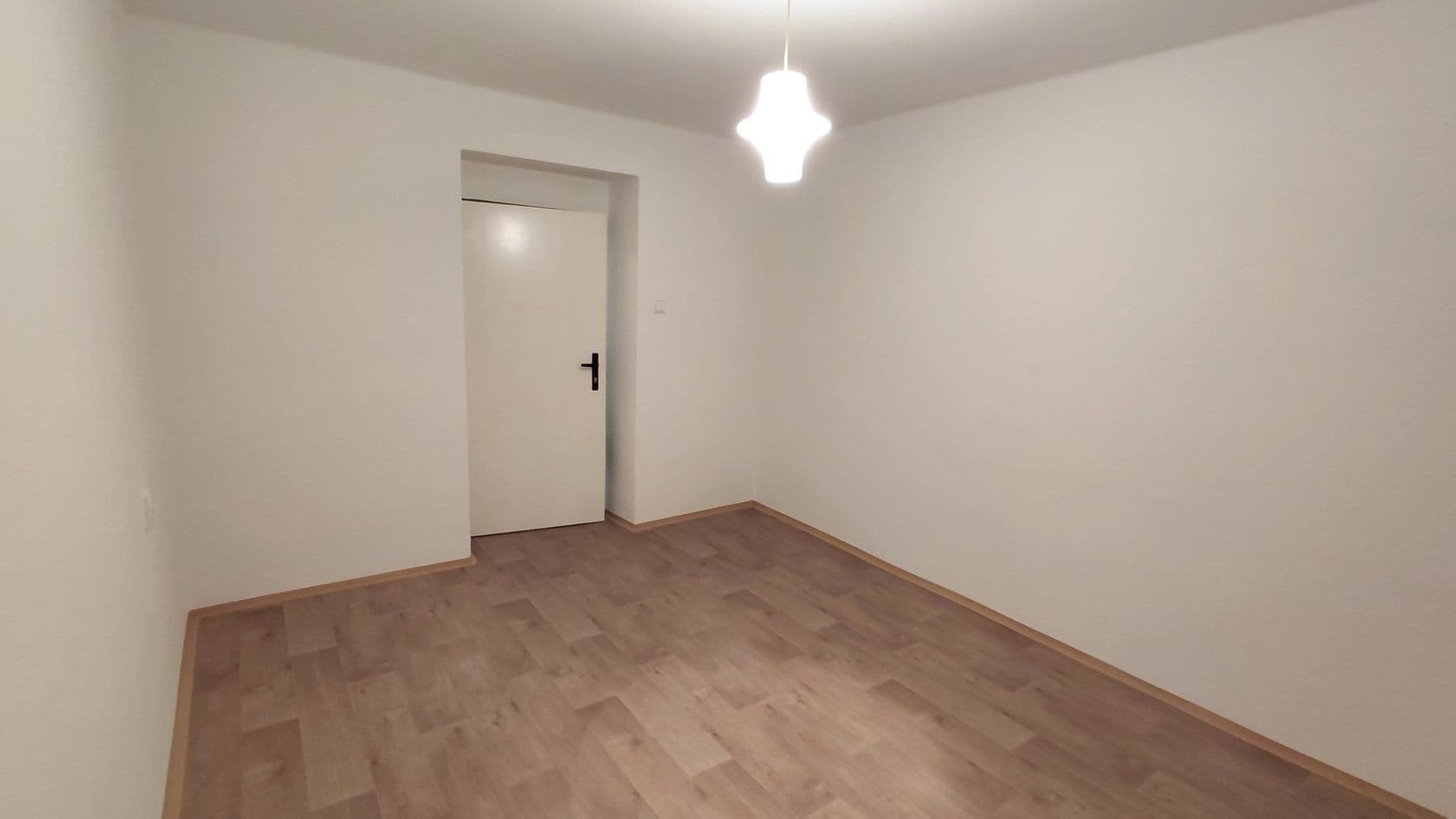Pronájem bytu 2+1 64 m², Zámečnická, Trutnov, Královéhradecký kraj Pronájem bytu 2+1 64 m², Zámečnická, Trutnov, Královéhradecký kraj