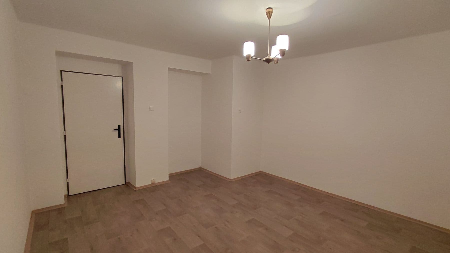 Pronájem bytu 2+1 64 m², Zámečnická, Trutnov, Královéhradecký kraj Pronájem bytu 2+1 64 m², Zámečnická, Trutnov, Královéhradecký kraj