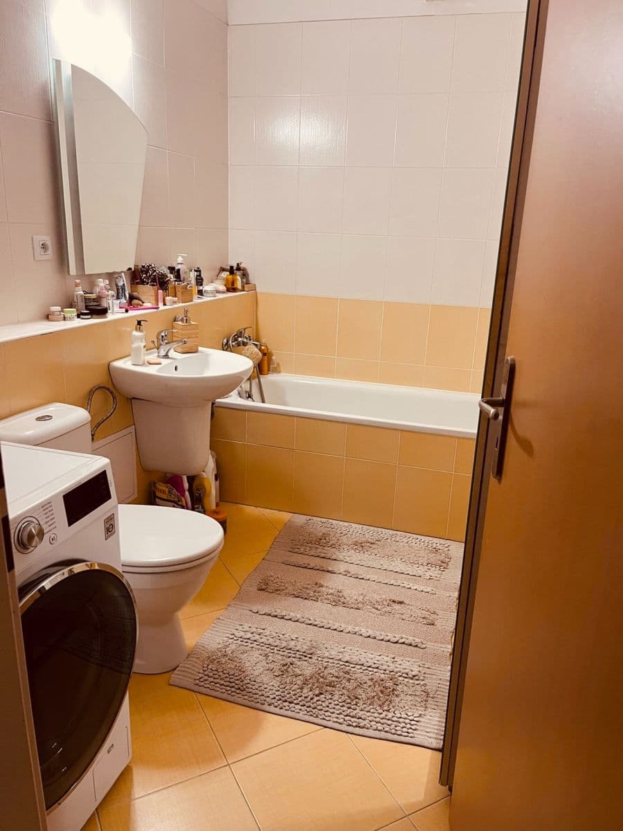 Pronájem bytu 2+kk 55 m², Pod Harfou, Praha, Praha Pronájem bytu 2+kk 55 m², Pod Harfou, Praha, Praha