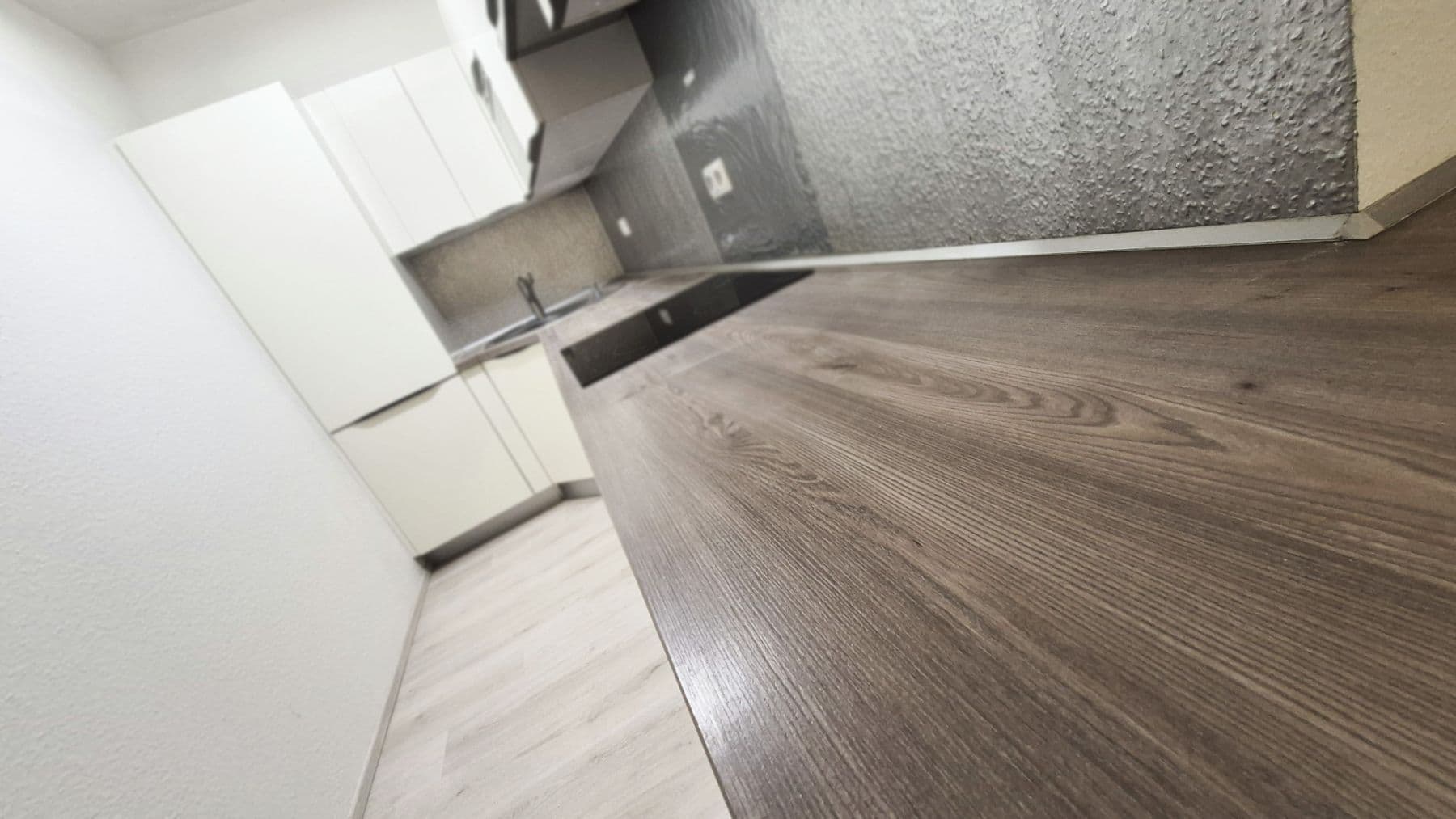 Pronájem bytu 2+kk 48 m², Generála Selnera, Kladno, Středočeský kraj Pronájem bytu 2+kk 48 m², Generála Selnera, Kladno, Středočeský kraj