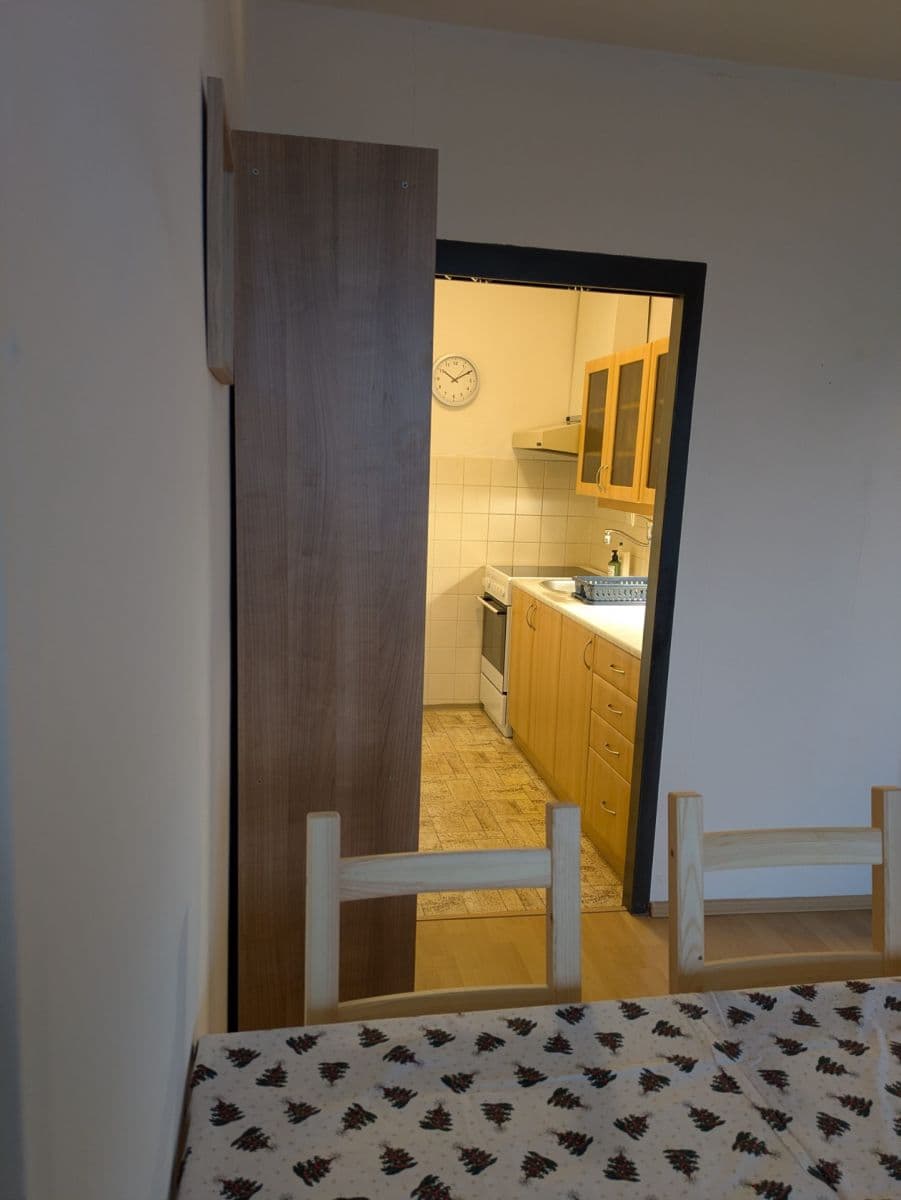 Pronájem bytu 2+kk 46 m², Famfulíkova, Praha, Praha Pronájem bytu 2+kk 46 m², Famfulíkova, Praha, Praha