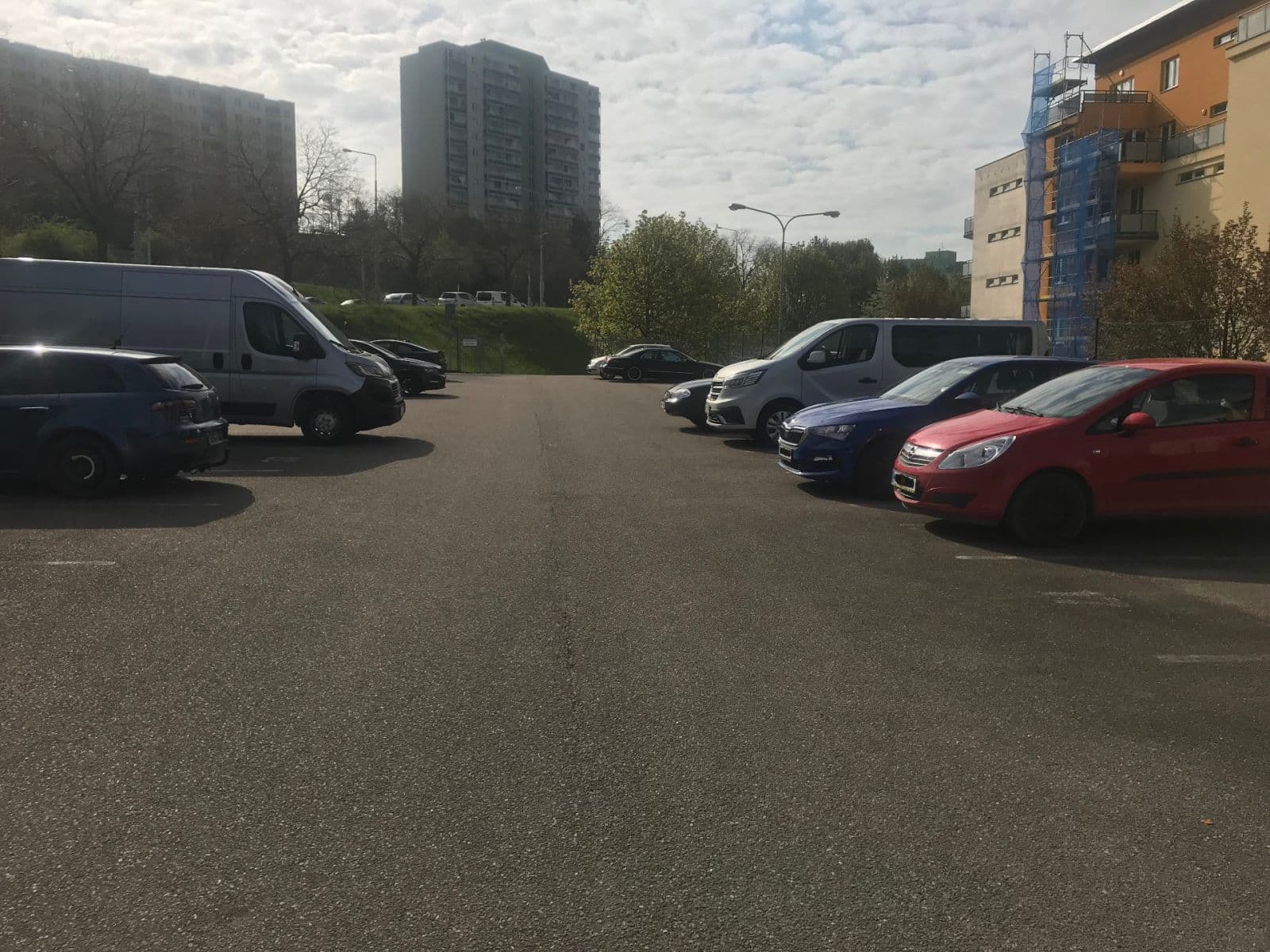 Pronájem garáže 14 m², Plachty, Brno, Jihomoravský kraj Pronájem garáže 14 m², Plachty, Brno, Jihomoravský kraj