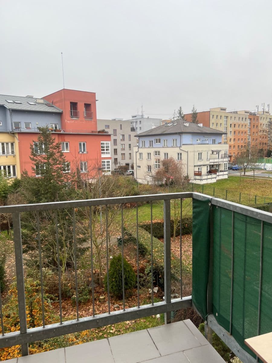 Pronájem bytu 1+kk 41 m², Jaromíra Vejvody, Praha, Praha Pronájem bytu 1+kk 41 m², Jaromíra Vejvody, Praha, Praha