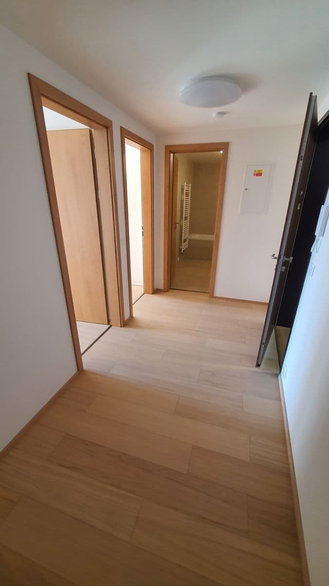 Pronájem bytu 2+kk 71 m², Vrátnická, Praha, Praha Pronájem bytu 2+kk 71 m², Vrátnická, Praha, Praha