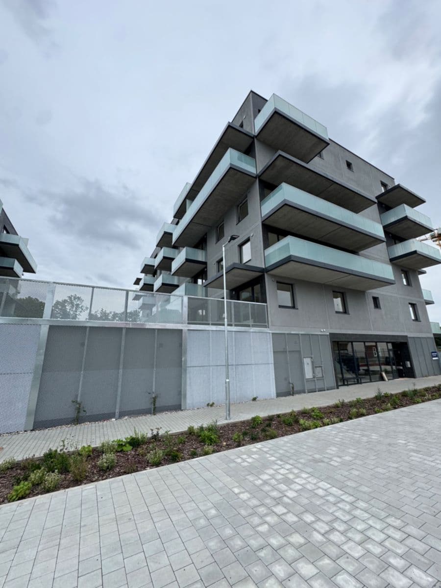 Prodej bytu 1+kk 33 m², Čakovická, Praha, Praha Prodej bytu 1+kk 33 m², Čakovická, Praha, Praha