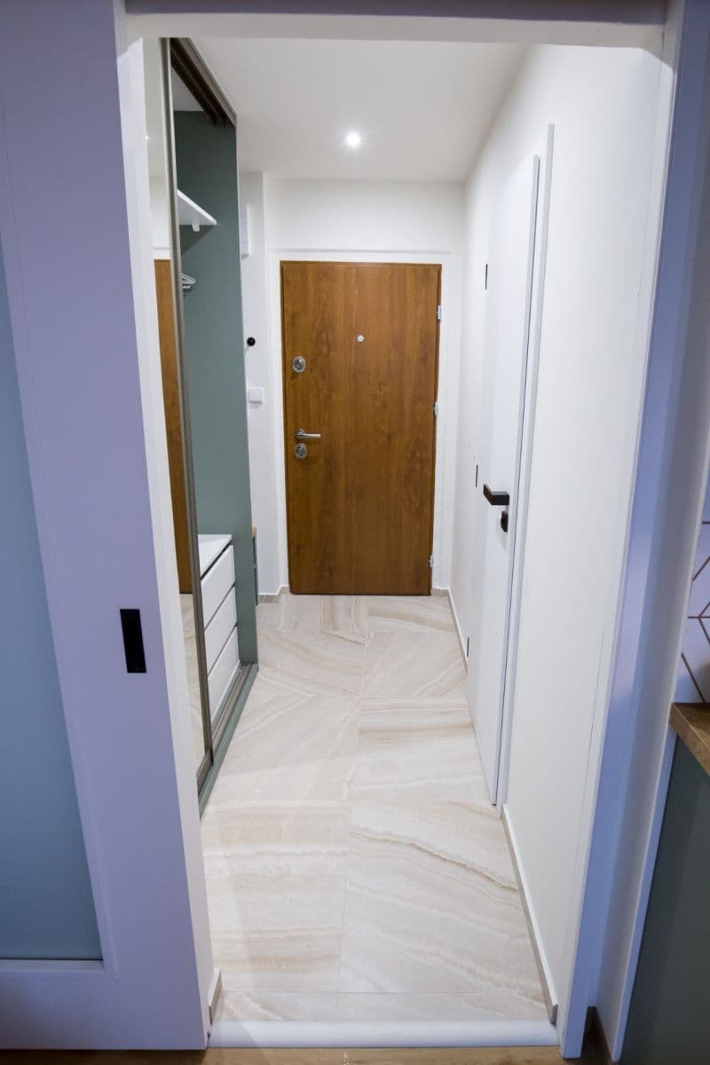 Pronájem bytu 1+kk 35 m², Nušlova, Praha, Praha Pronájem bytu 1+kk 35 m², Nušlova, Praha, Praha