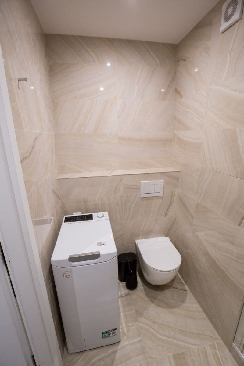 Pronájem bytu 1+kk 35 m², Nušlova, Praha, Praha Pronájem bytu 1+kk 35 m², Nušlova, Praha, Praha