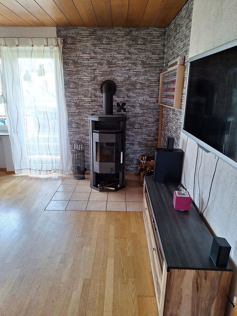 Prodej domu 100 m², pozemek 1.000 m², Emeringen, Bádensko-Württembersko Prodej domu 100 m², pozemek 1.000 m², Emeringen, Bádensko-Württembersko