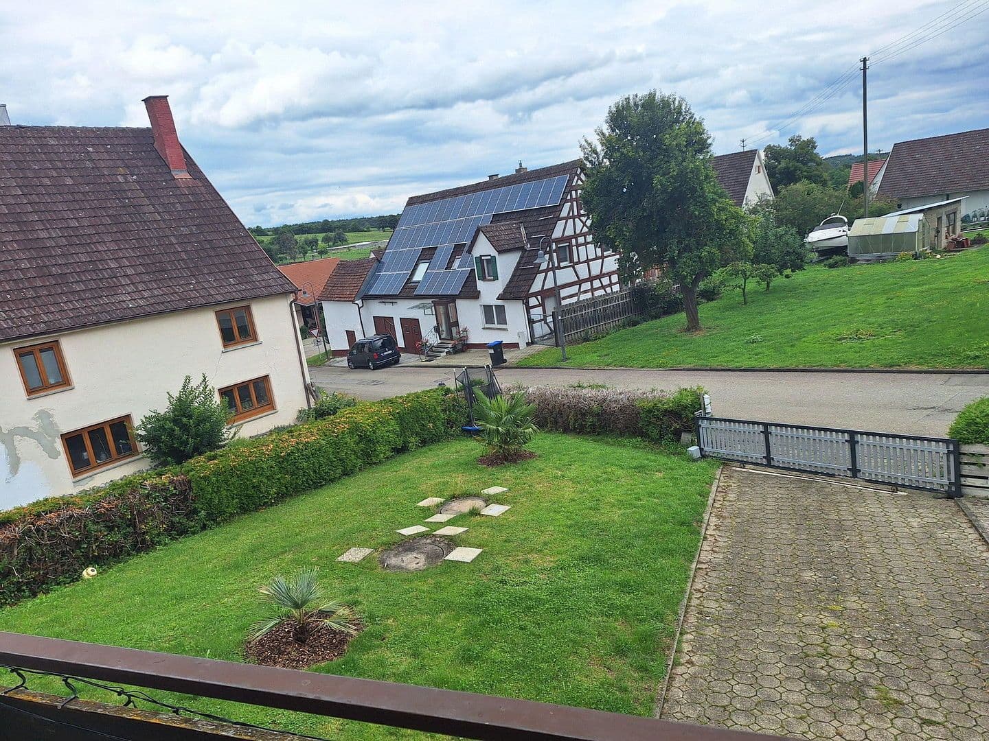 Prodej domu 100 m², pozemek 1.000 m², Emeringen, Bádensko-Württembersko Prodej domu 100 m², pozemek 1.000 m², Emeringen, Bádensko-Württembersko