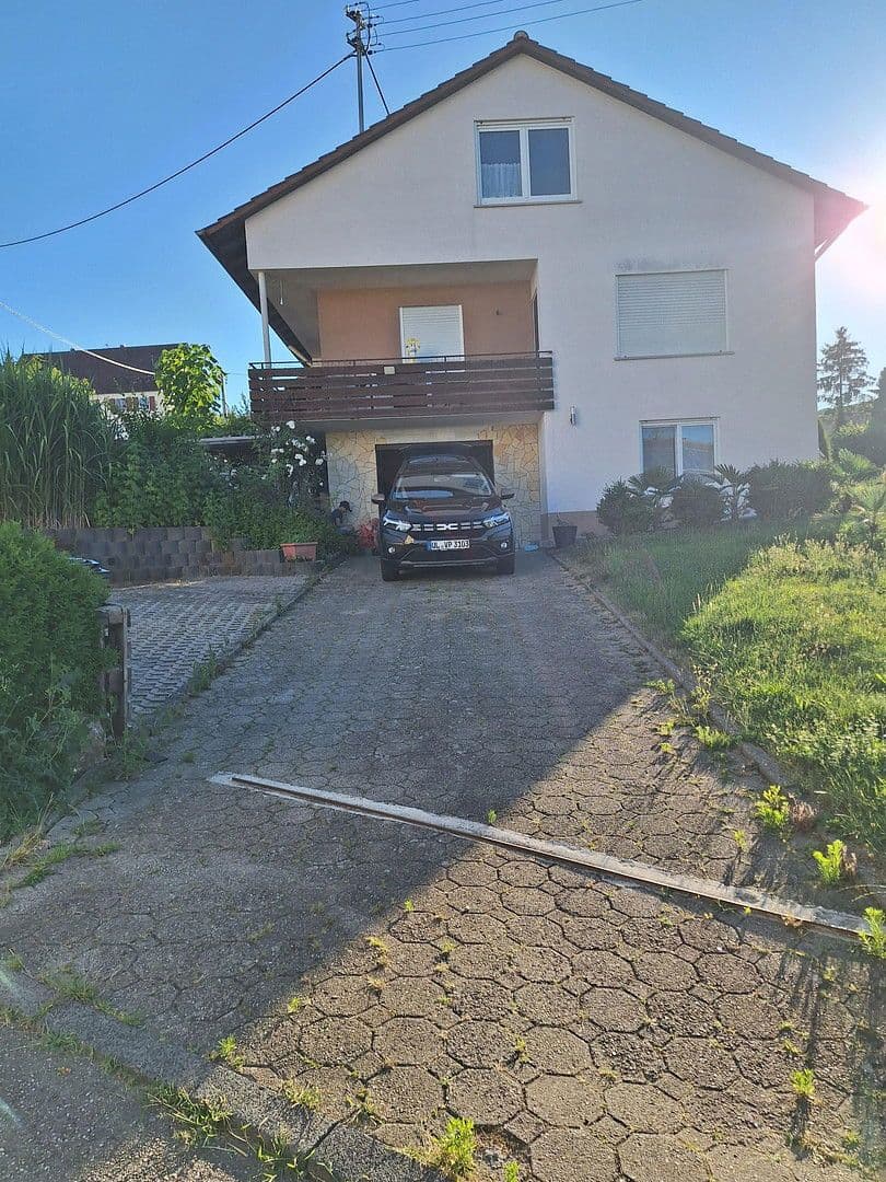 Prodej domu 100 m², pozemek 1.000 m², Emeringen, Bádensko-Württembersko Prodej domu 100 m², pozemek 1.000 m², Emeringen, Bádensko-Württembersko