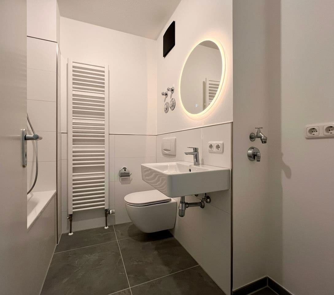 Pronájem bytu 2+kk 74 m², Grabaustraße 17, Leipzig, Sasko Pronájem bytu 2+kk 74 m², Grabaustraße 17, Leipzig, Sasko