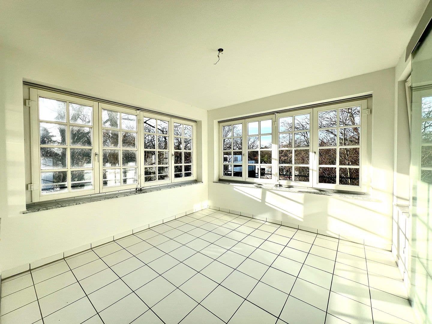 Pronájem bytu 2+kk 74 m², Grabaustraße 17, Leipzig, Sasko Pronájem bytu 2+kk 74 m², Grabaustraße 17, Leipzig, Sasko